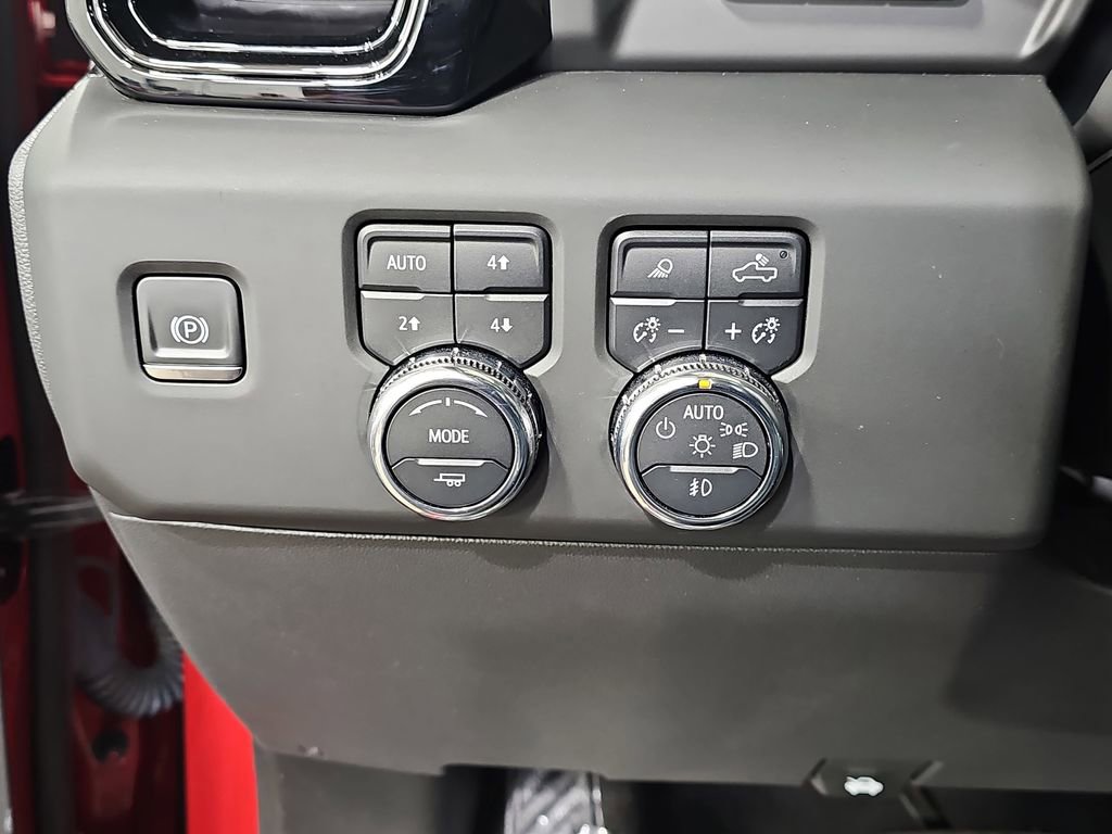 Used 2024 GMC Sierra 1500 AT4X image 31