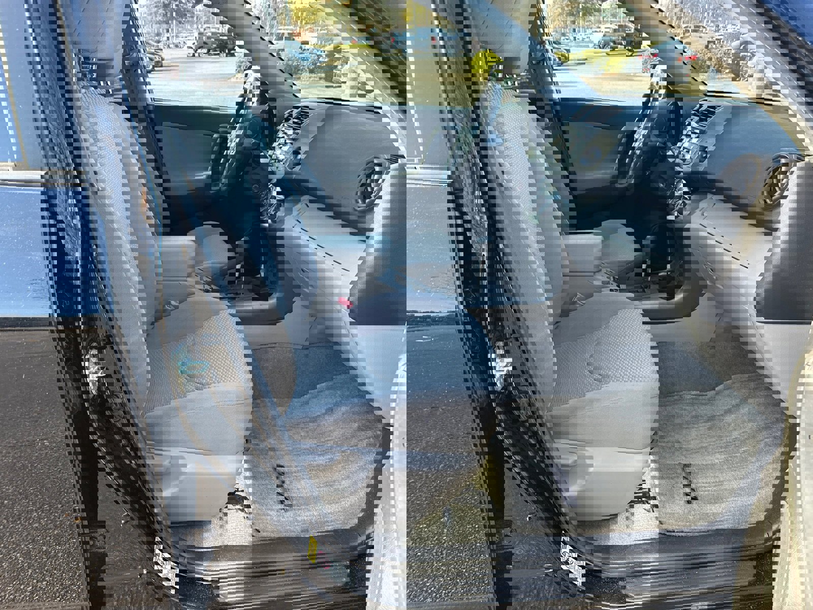 Used 2011 Toyota RAV4 2WD image 13