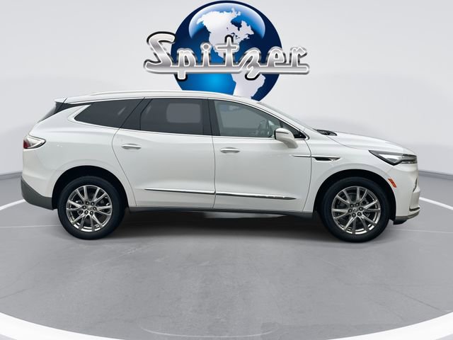 Used 2023 Buick Enclave Essence w/ Experience Buick Package image 11