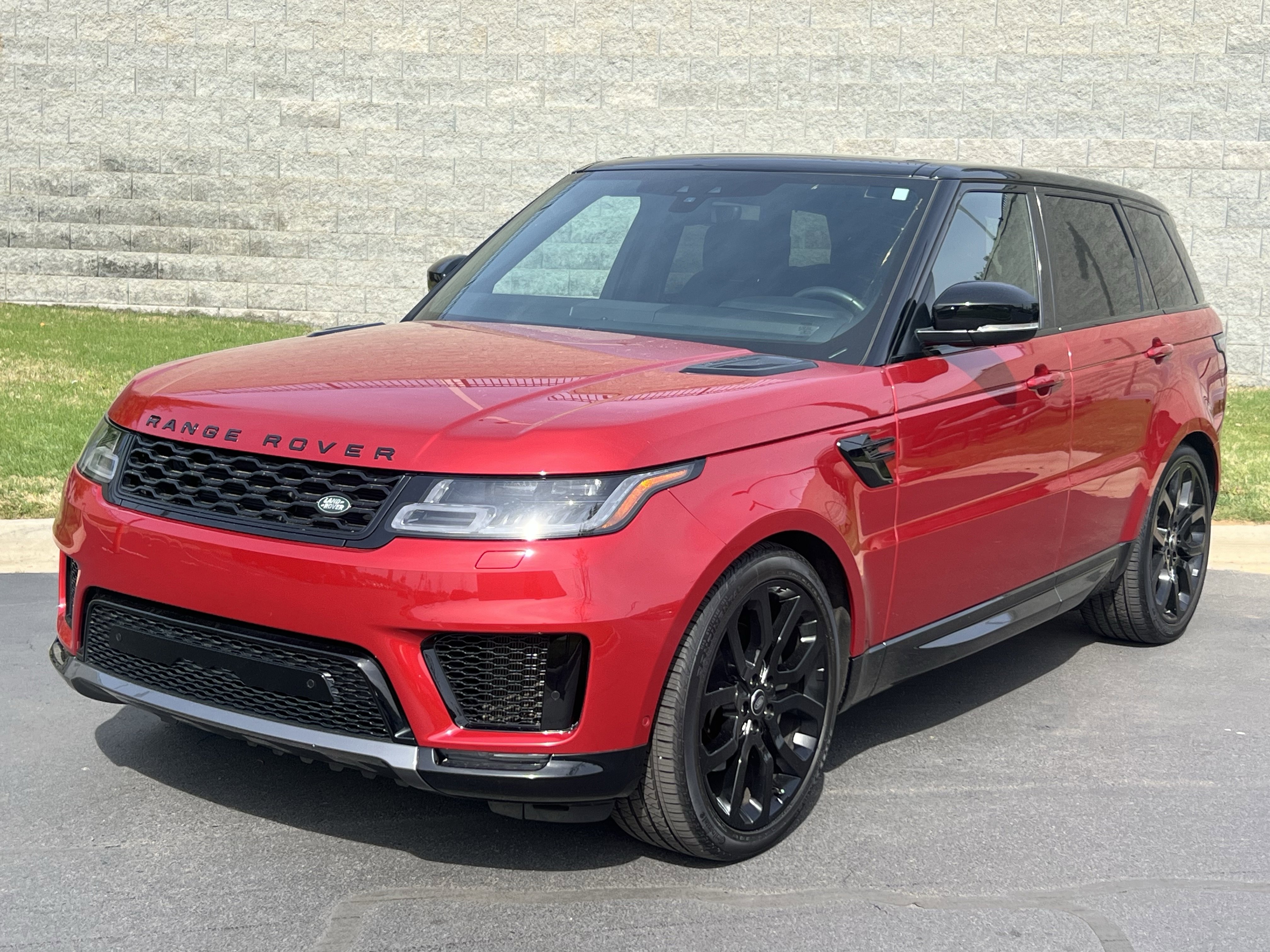 Certified 2022 Land Rover Range Rover Sport HSE Silver Edition image 2
