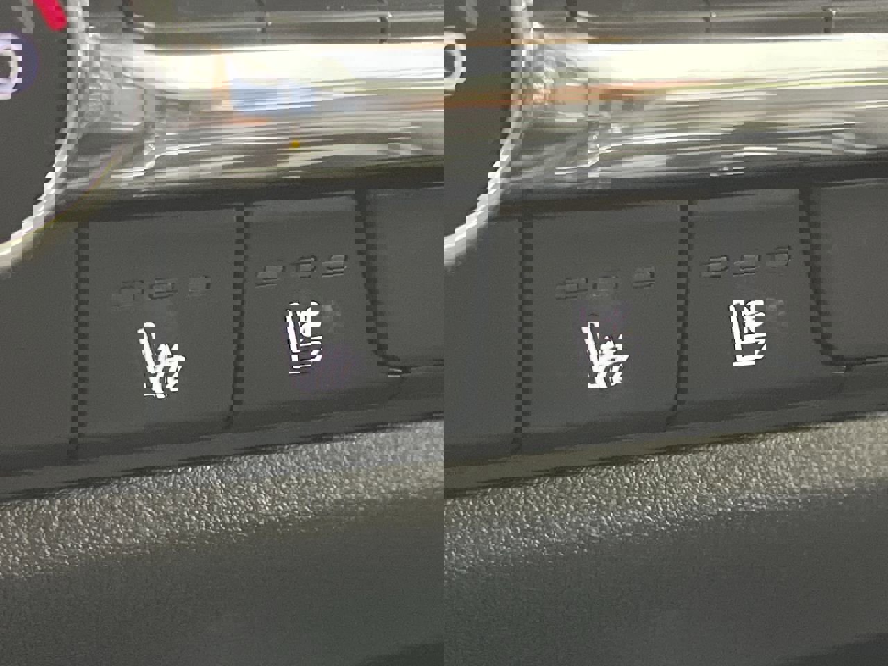 Certified 2025 MAZDA CX-50 2.5 Hybrid w/ Premium Plus Pkg image 21