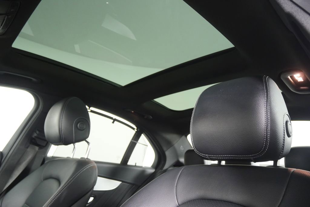 Used 2015 Mercedes-Benz C 400 4MATIC image 10