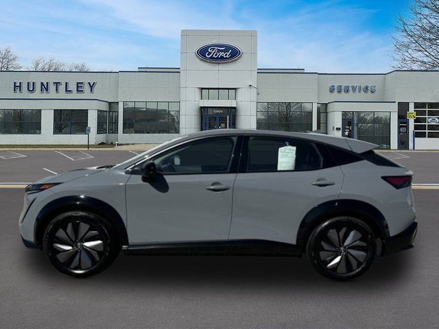 Used 2024 Nissan Ariya AWD image 7