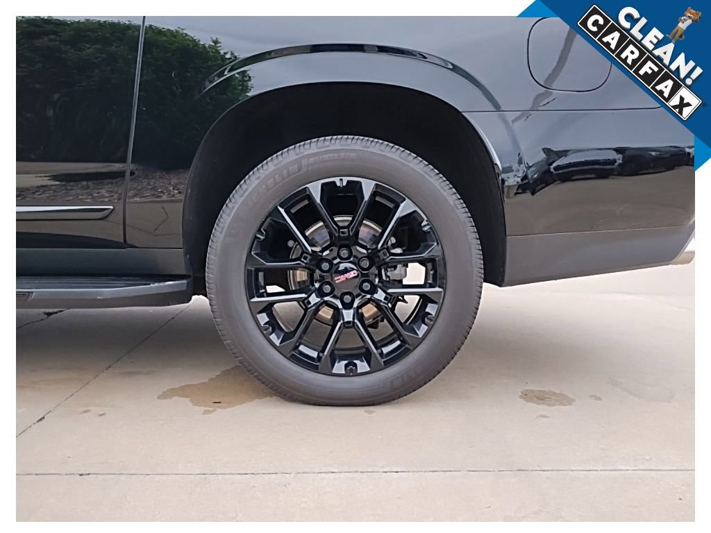 Used 2023 GMC Yukon XL Denali AWD/4WD image 19