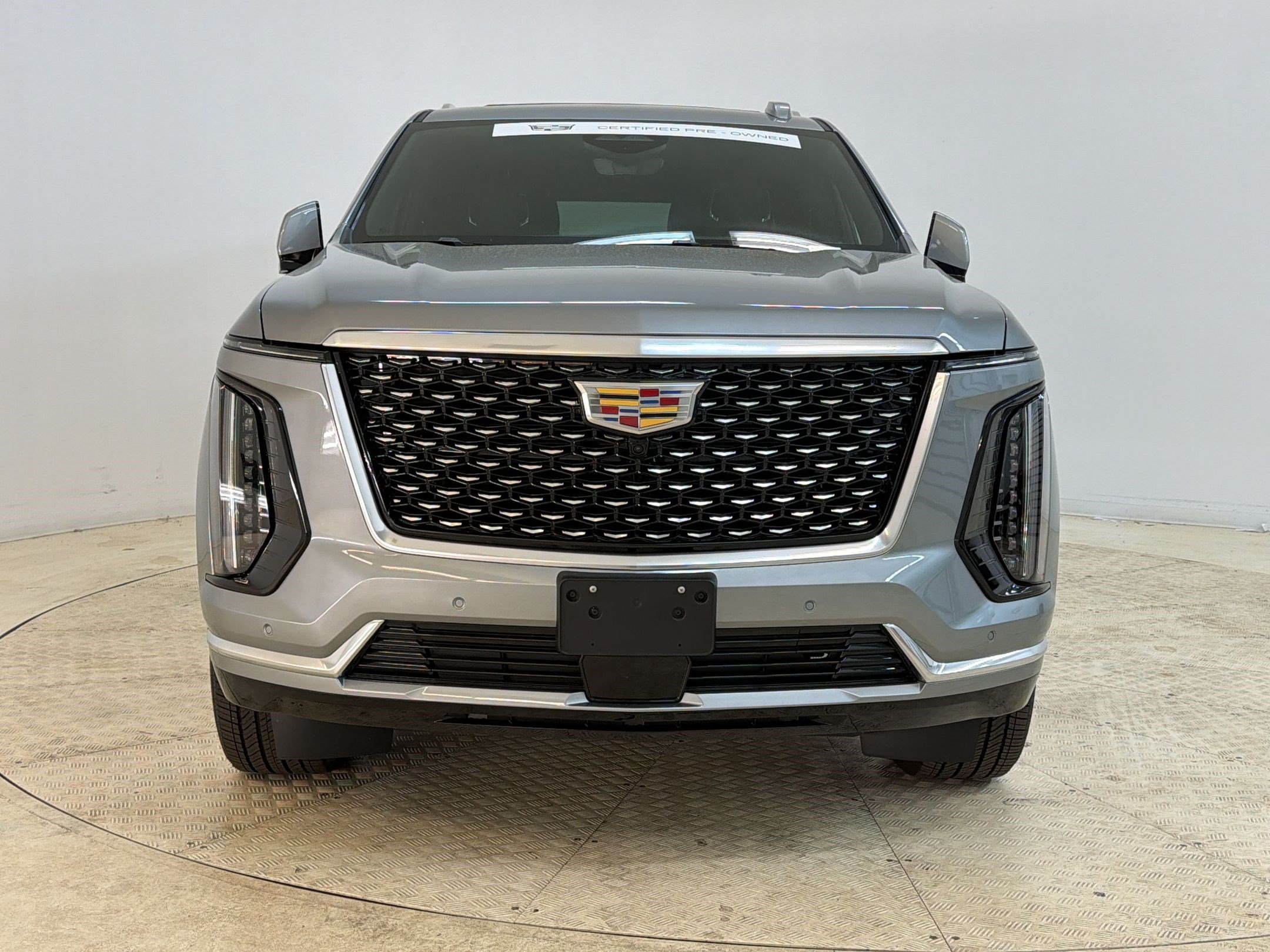 Certified 2026 Cadillac Escalade Luxury w/ LPO, Floor Liner Package AWD/4WD image 6