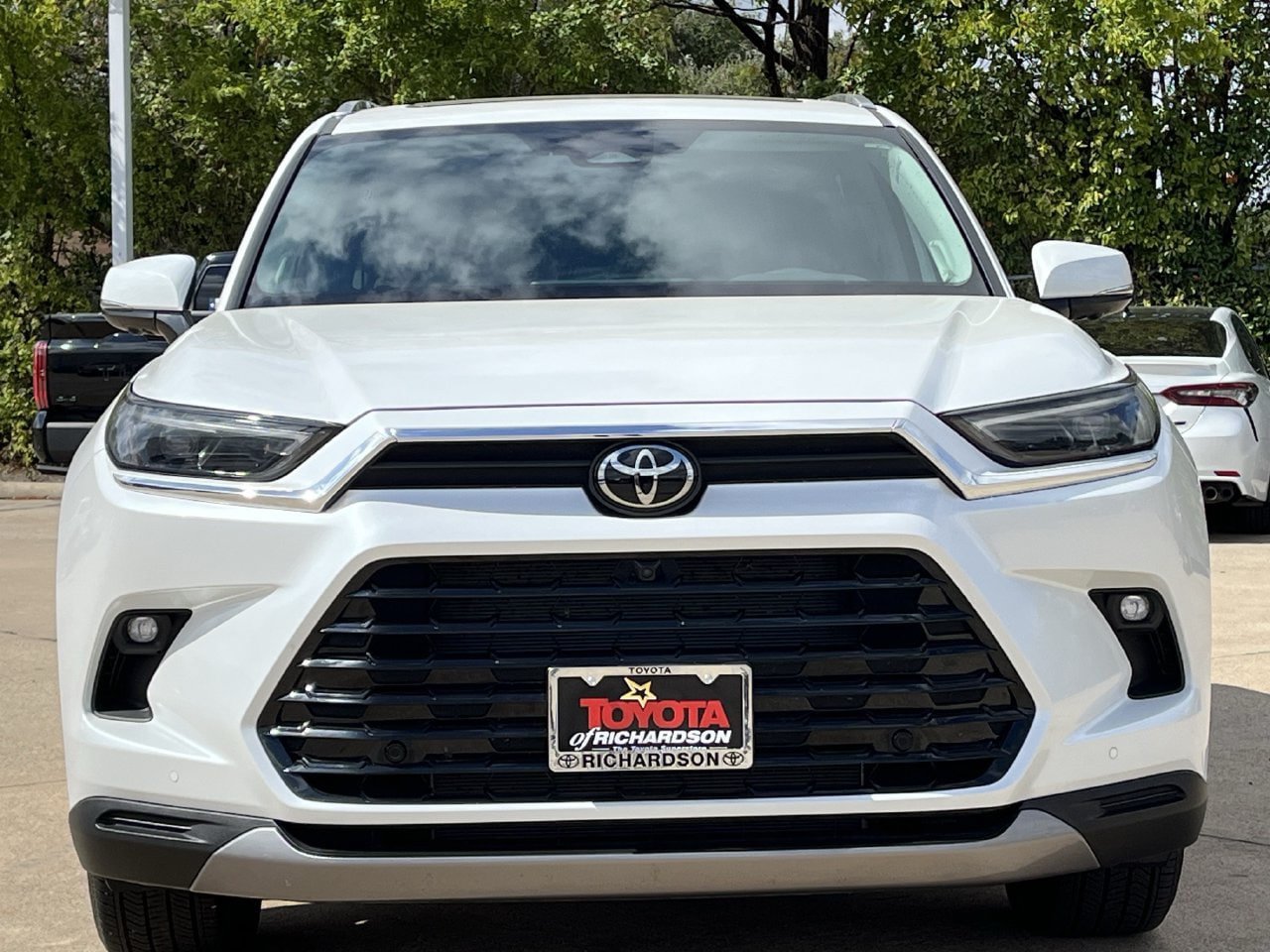 Used 2026 Toyota Grand Highlander AWD image 7