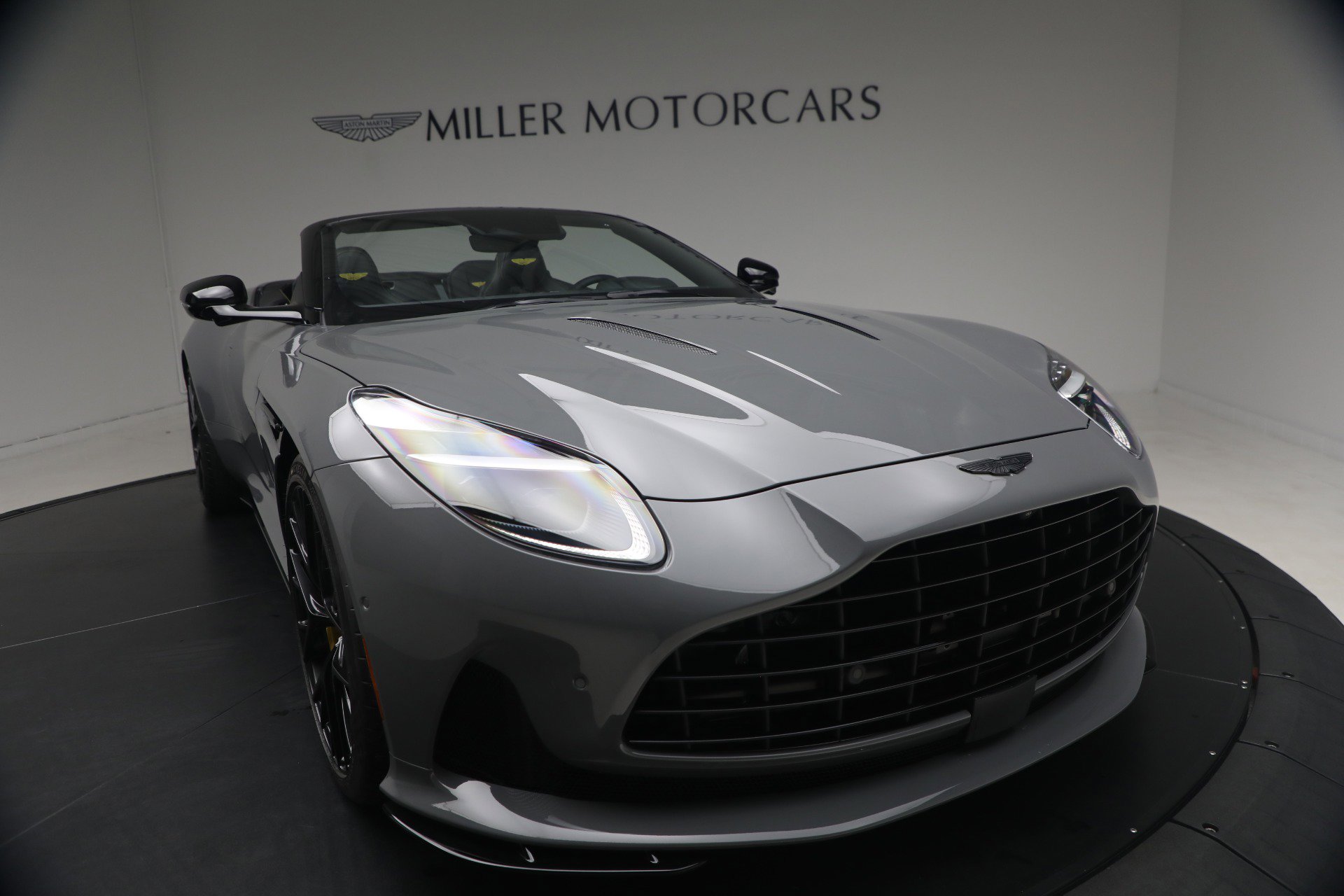 New 2026 Aston Martin DB12 Convertible image 37