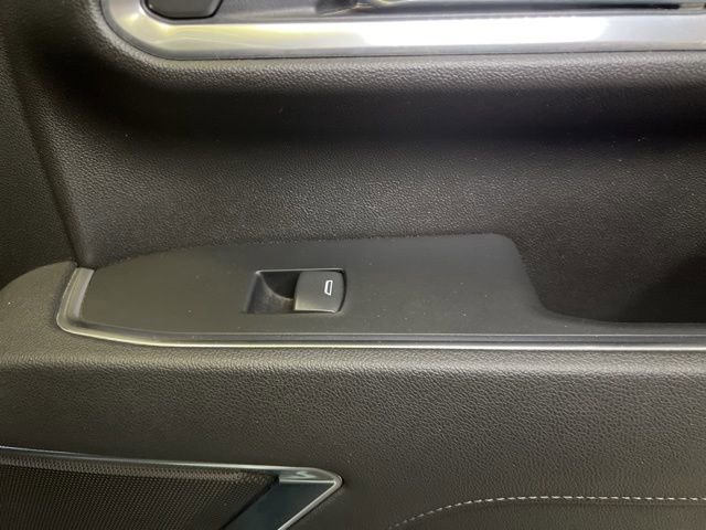 Used 2025 Chevrolet Silverado 2500 LT w/ Convenience Package image 66