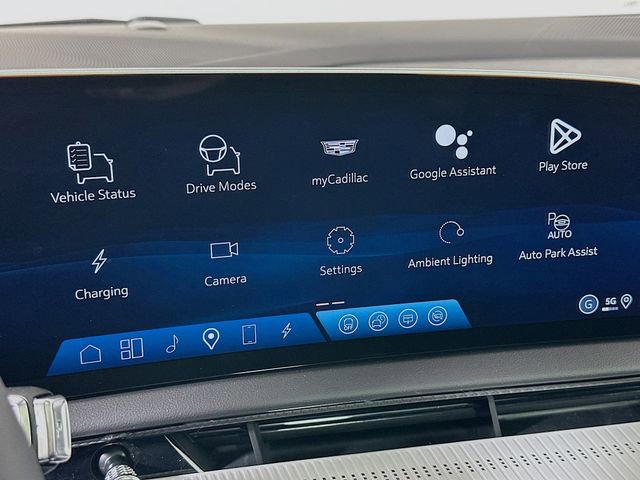 New 2026 Cadillac Optiq Luxury 1 RWD image 8