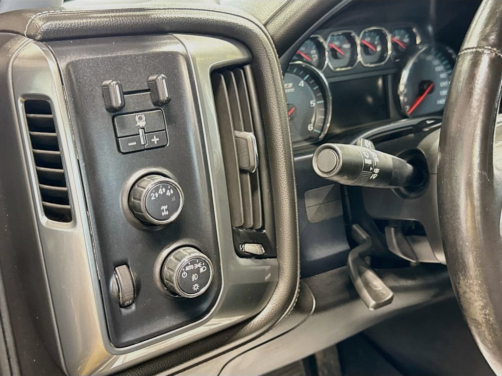 Used 2019 Chevrolet Silverado 2500 LTZ w/ Midnight Edition AWD/4WD image 10
