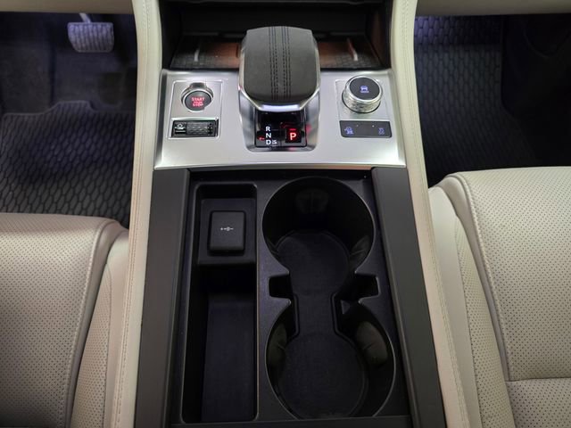 Used 2023 Jaguar F-PACE S image 28