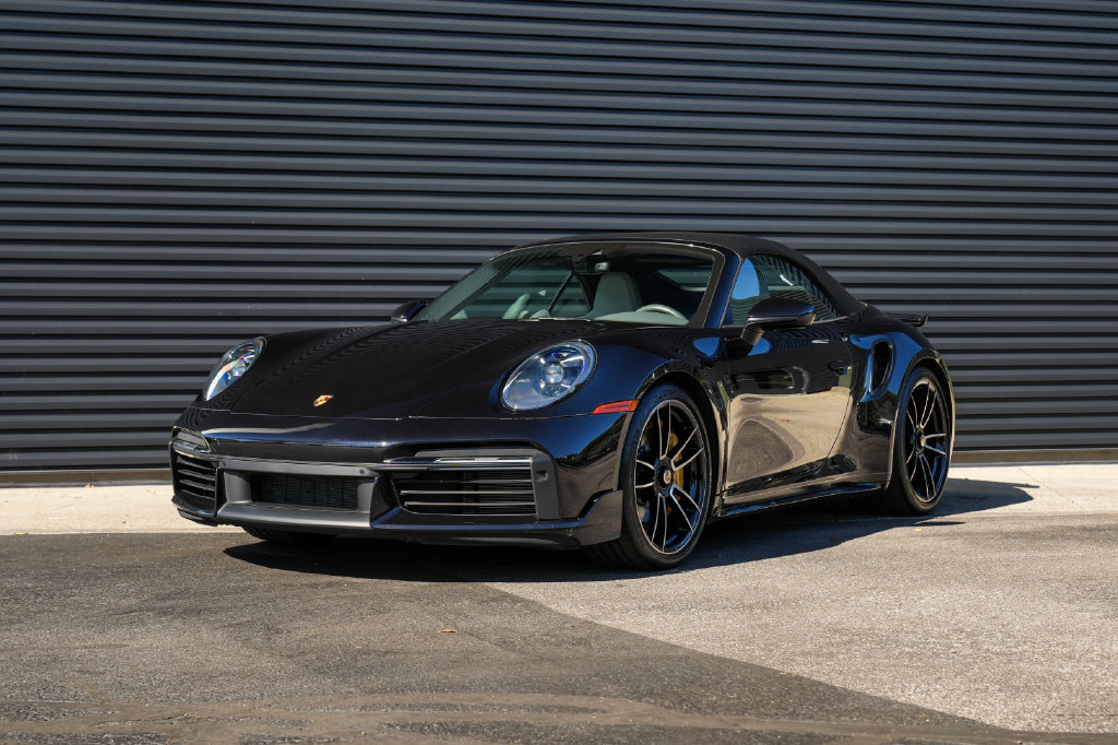 Certified 2022 Porsche 911 Turbo S AWD/4WD image 1