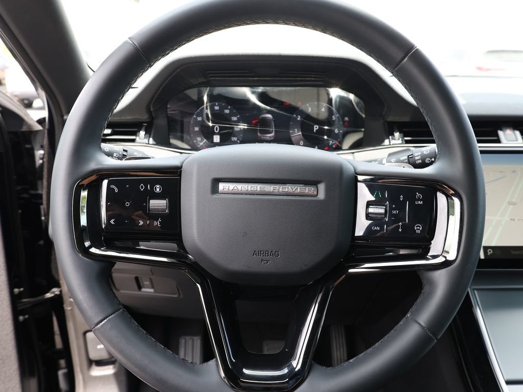 Used 2024 Land Rover Range Rover Evoque S AWD/4WD image 35