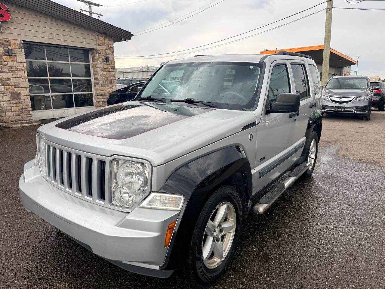 Used 2009 Jeep Liberty Rocky Mountain AWD/4WD image 3