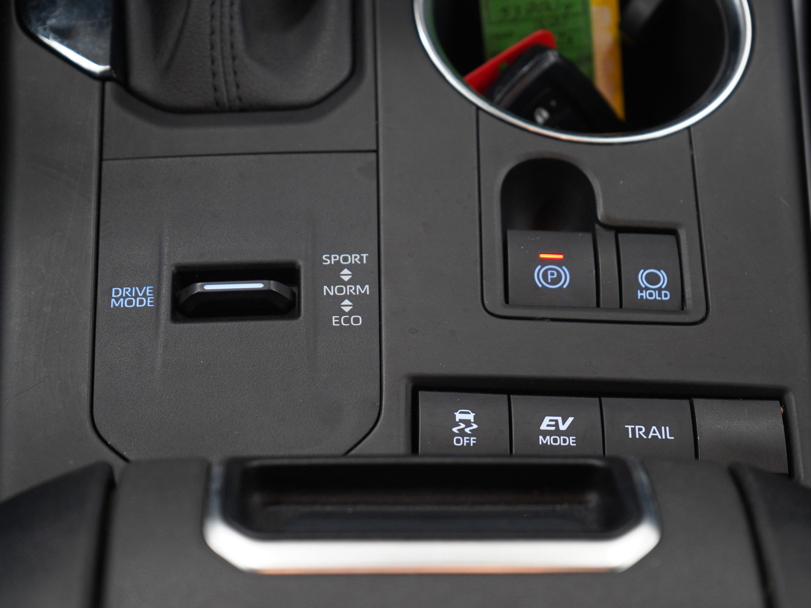 Used 2021 Toyota Highlander XLE image 22