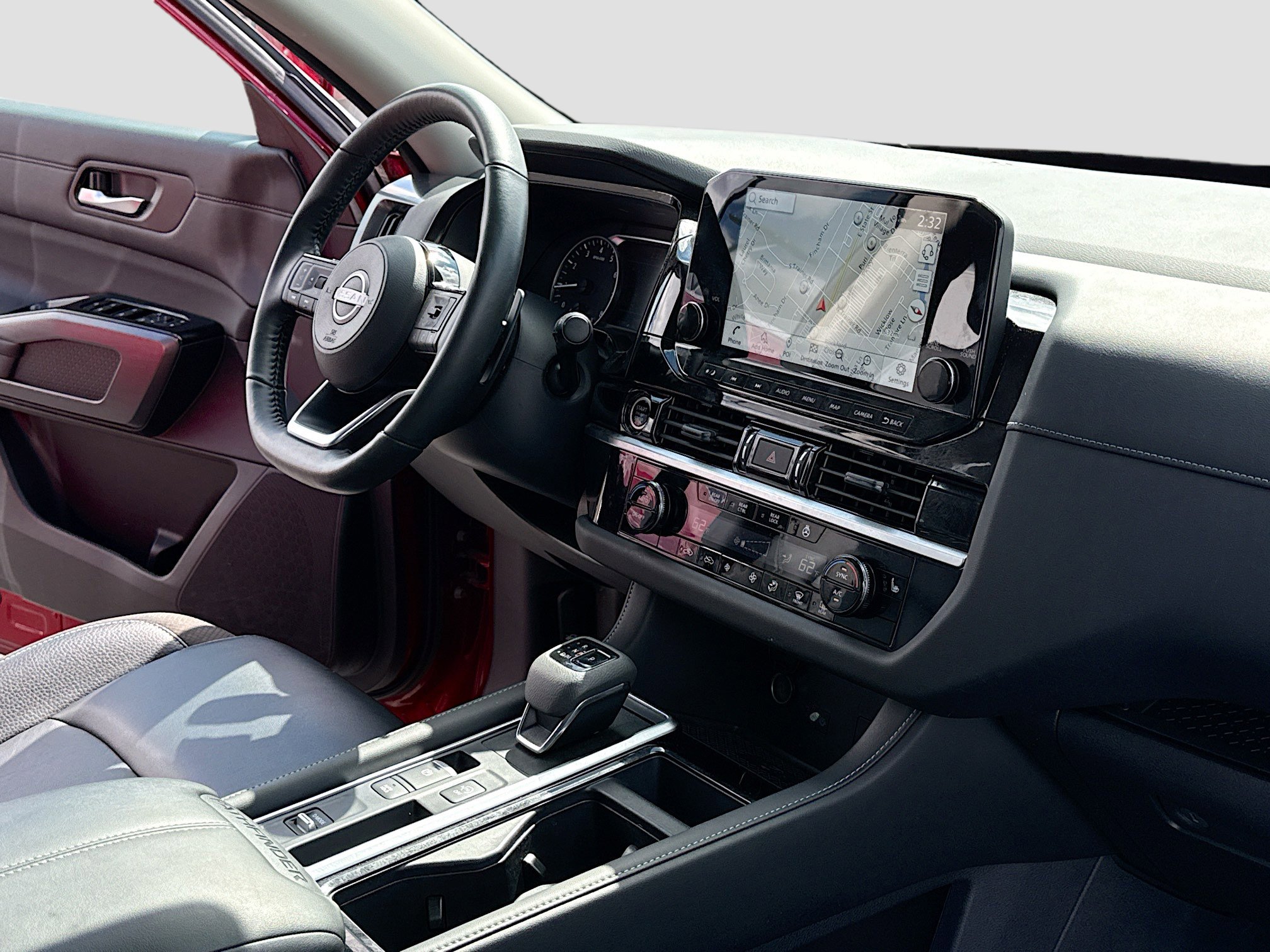 Certified 2024 Nissan Pathfinder SL image 5