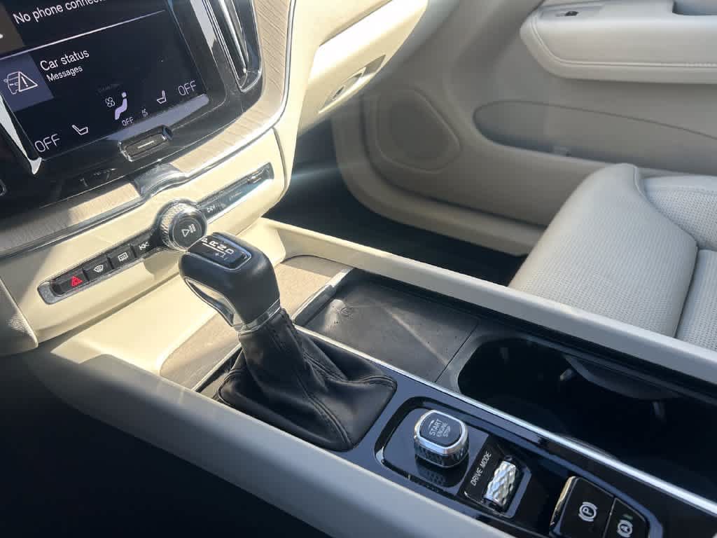 Used 2021 Volvo XC60 T5 Inscription w/ Advanced Package FWD image 18