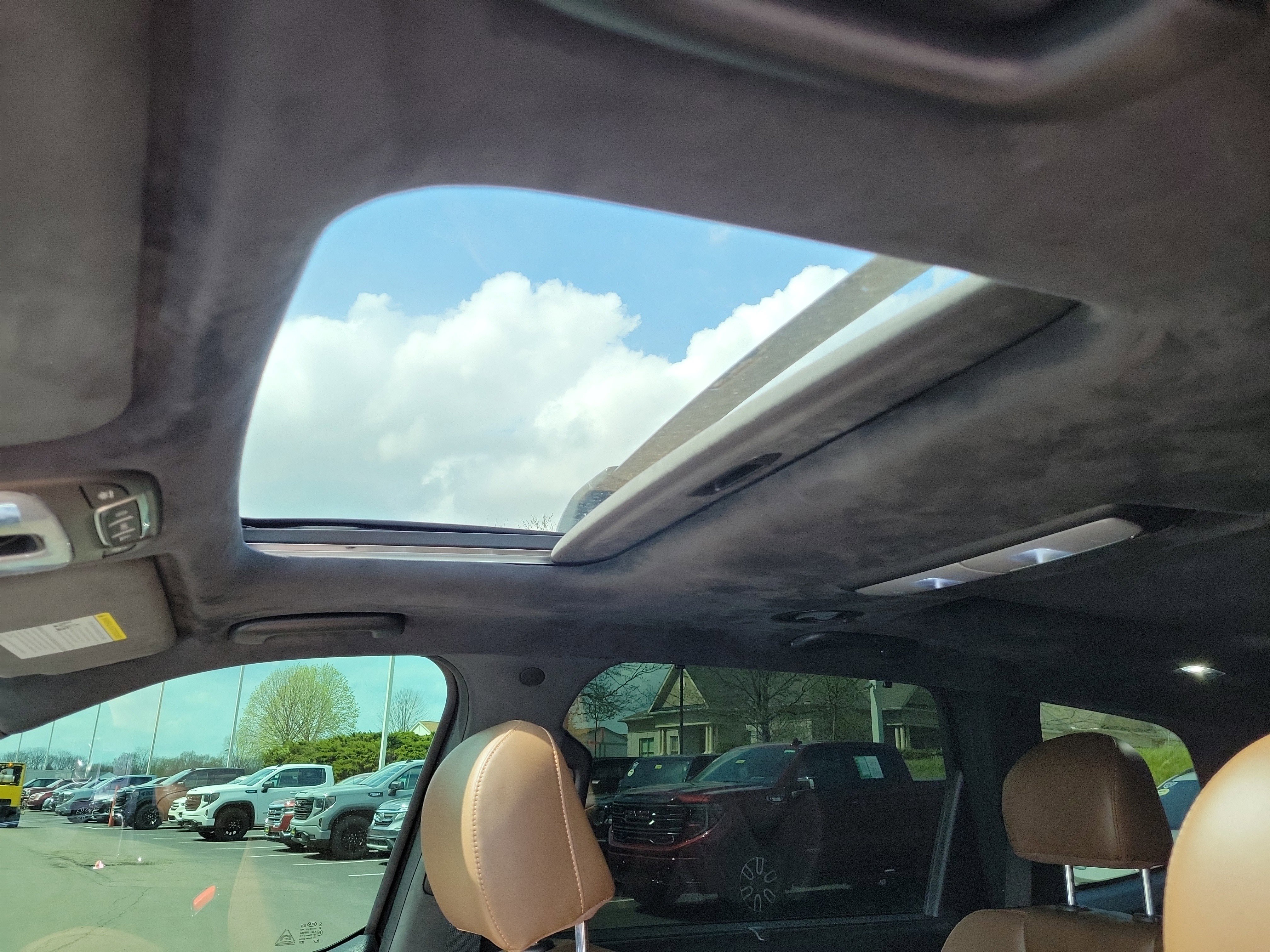 Used 2021 Kia Telluride SX w/ SX Prestige Package image 17