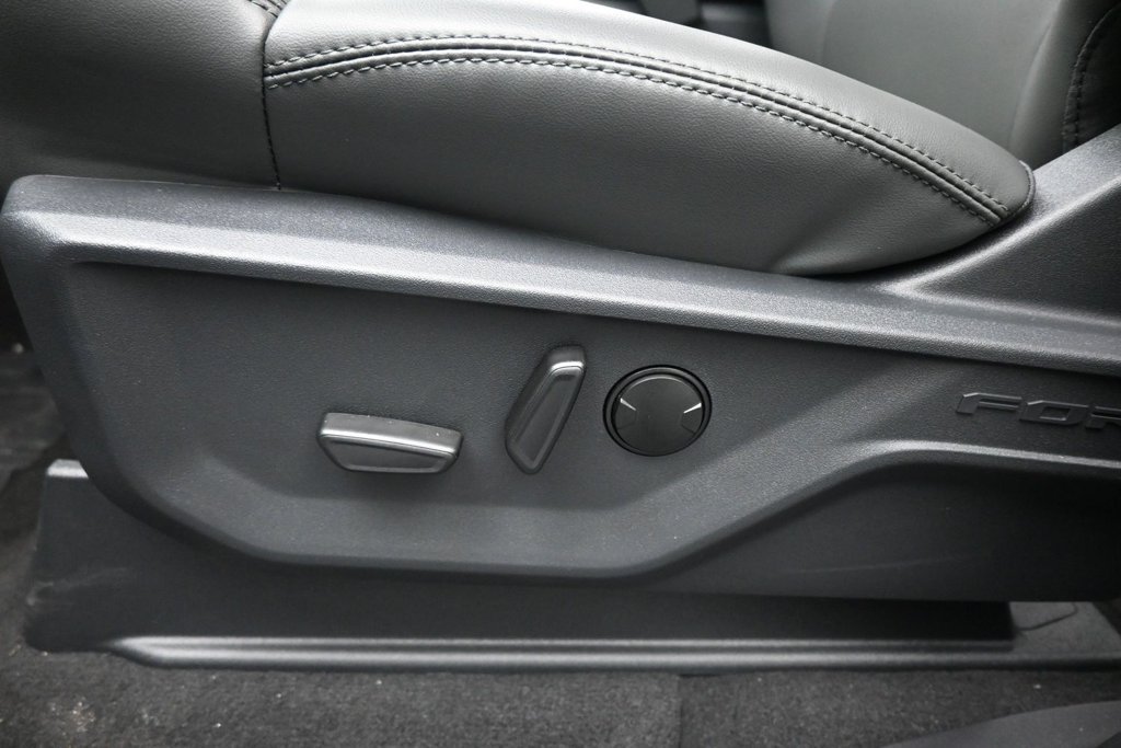 New 2026 Ford Expedition Active AWD/4WD image 10
