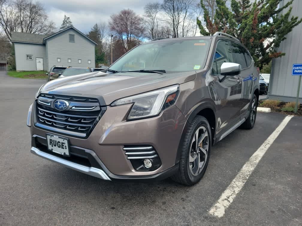 Used 2022 Subaru Forester Touring AWD/4WD image 8