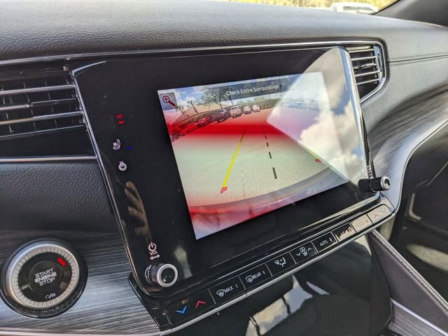 Used 2024 Jeep Wagoneer L Series II w/ Flexible Seating Group image 28