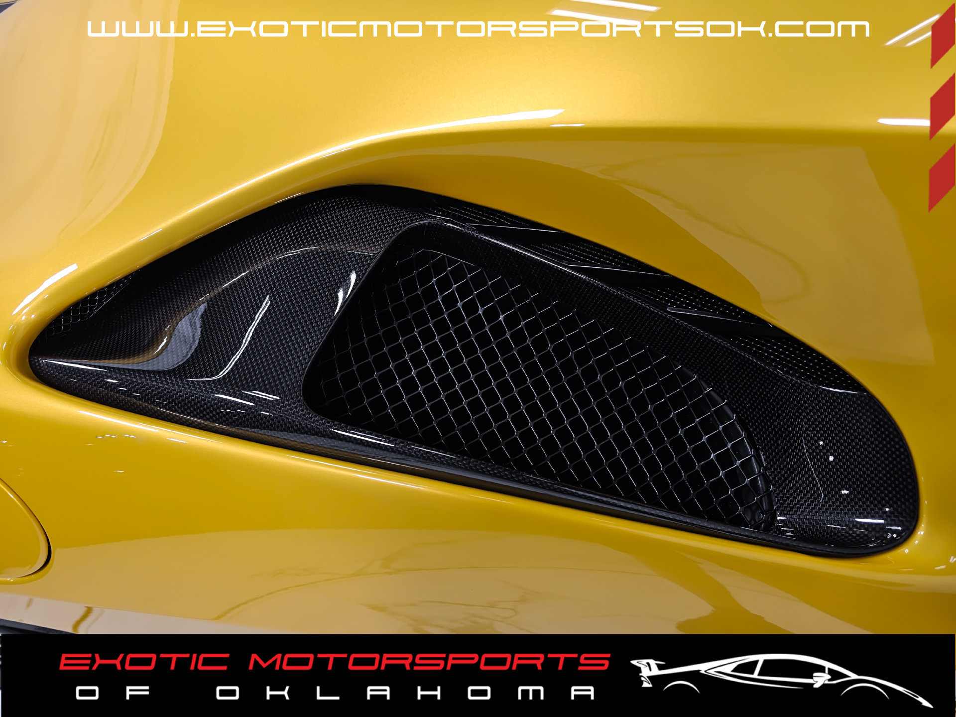 Used 2020 Ferrari 488 Pista Coupe RWD image 27