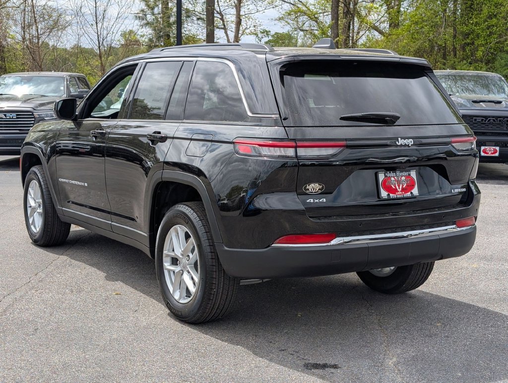 New 2026 Jeep Grand Cherokee Laredo AWD/4WD image 5