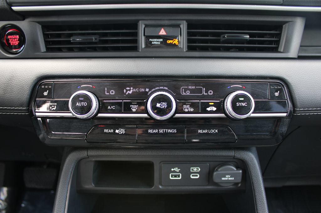 Certified 2025 Honda Pilot Touring image 26