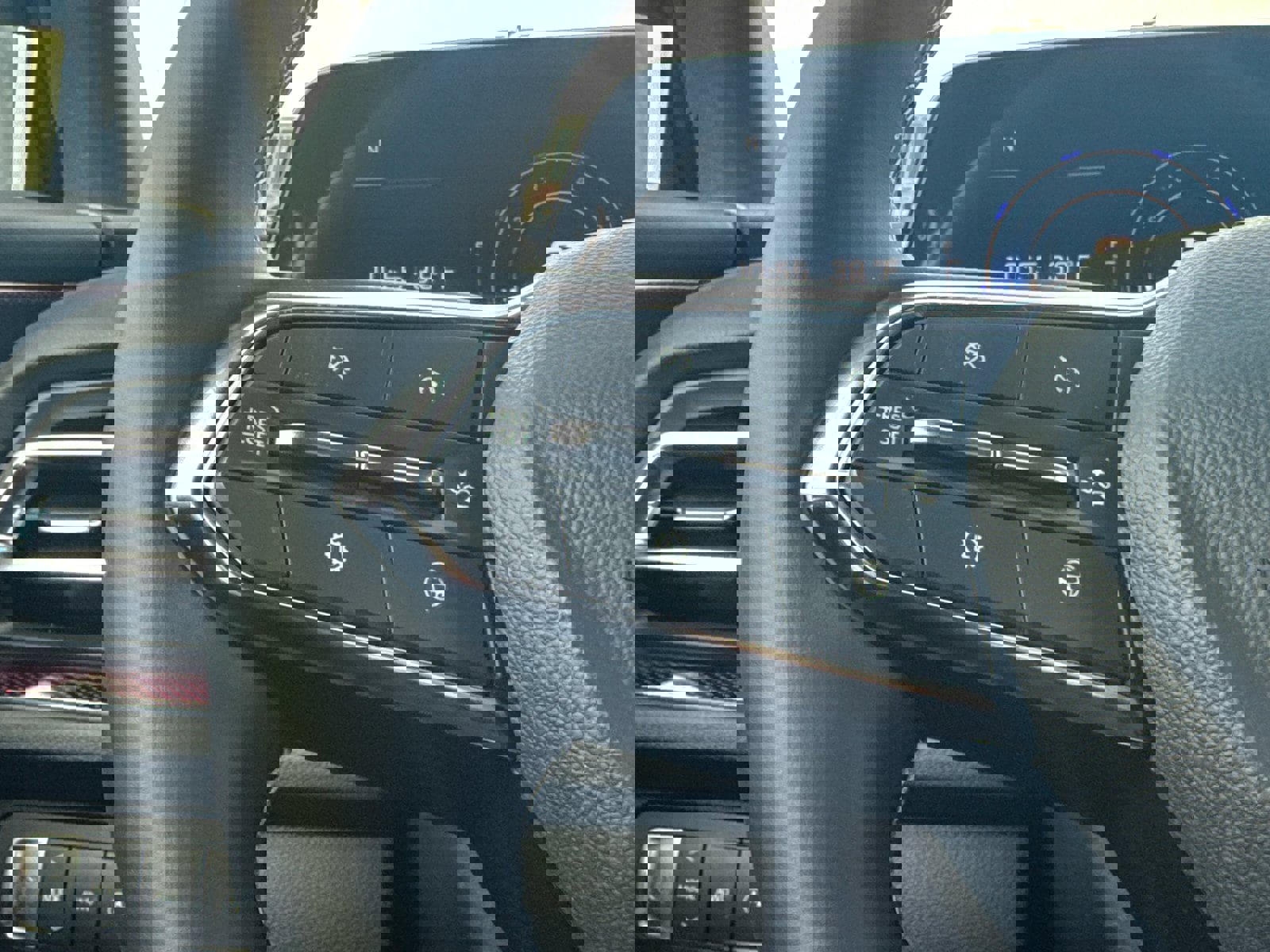 New 2026 Chevrolet Traverse Z71 w/ Enhanced Driving Package AWD/4WD image 54