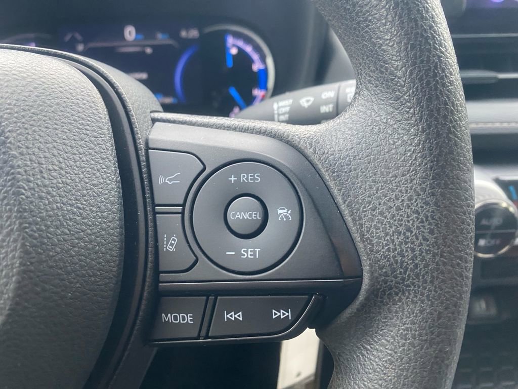 Used 2024 Toyota RAV4 LE image 19