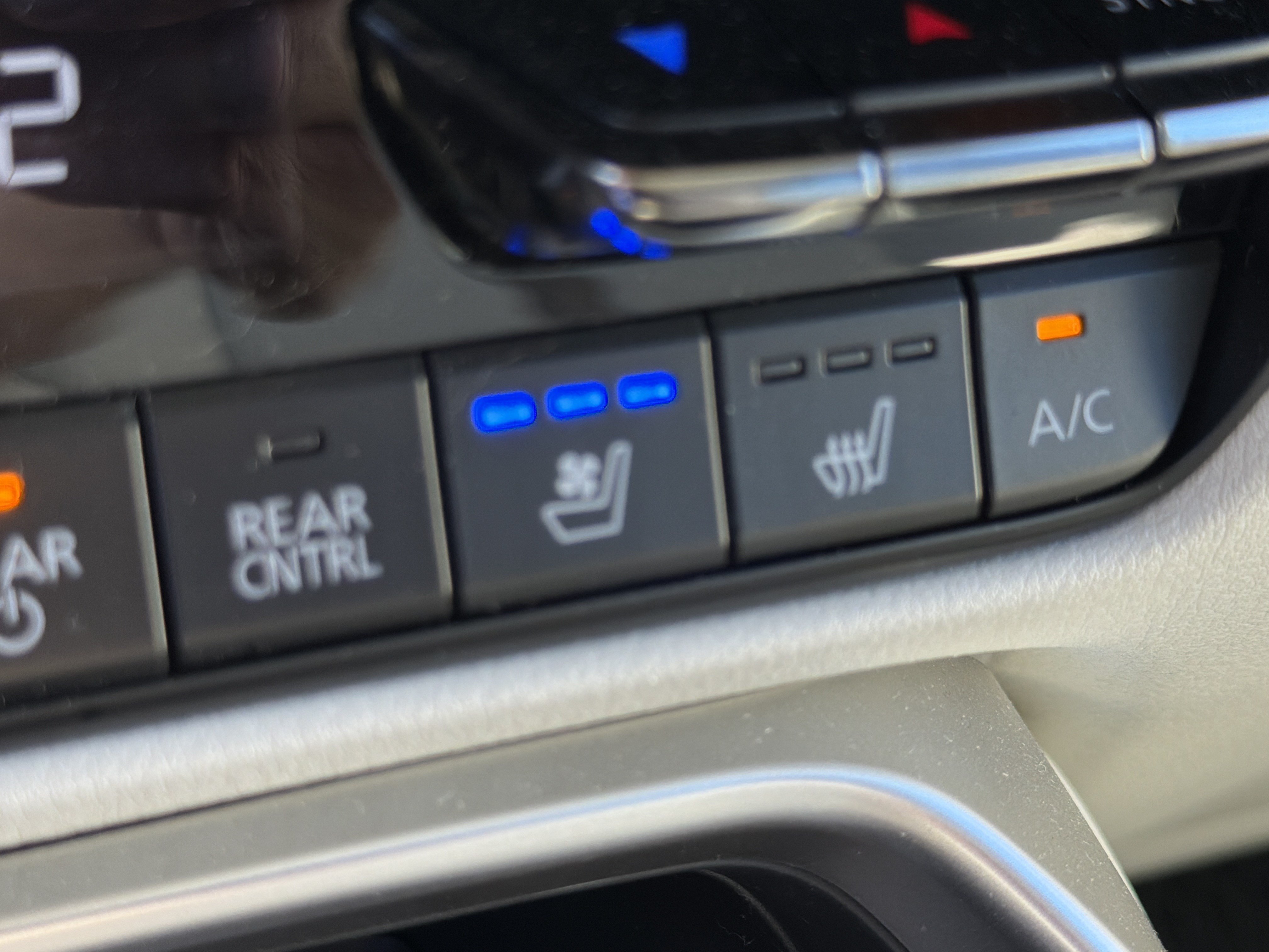 Certified 2026 MAZDA CX-90 Plug-In Hybrid w/ Premium Plus AWD/4WD image 27
