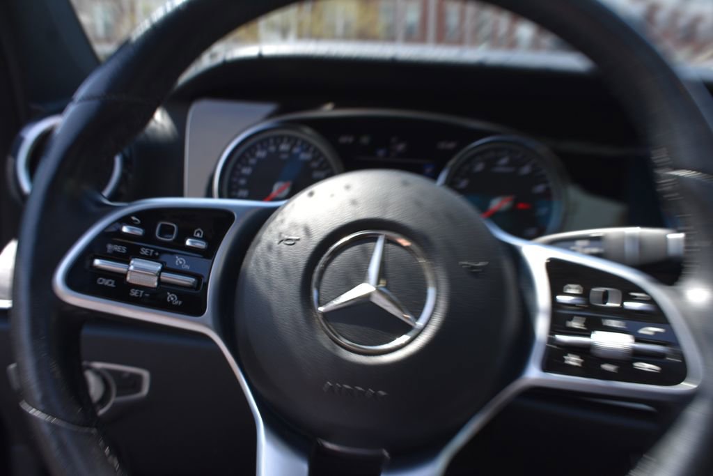 Used 2019 Mercedes-Benz E 300 4MATIC image 13