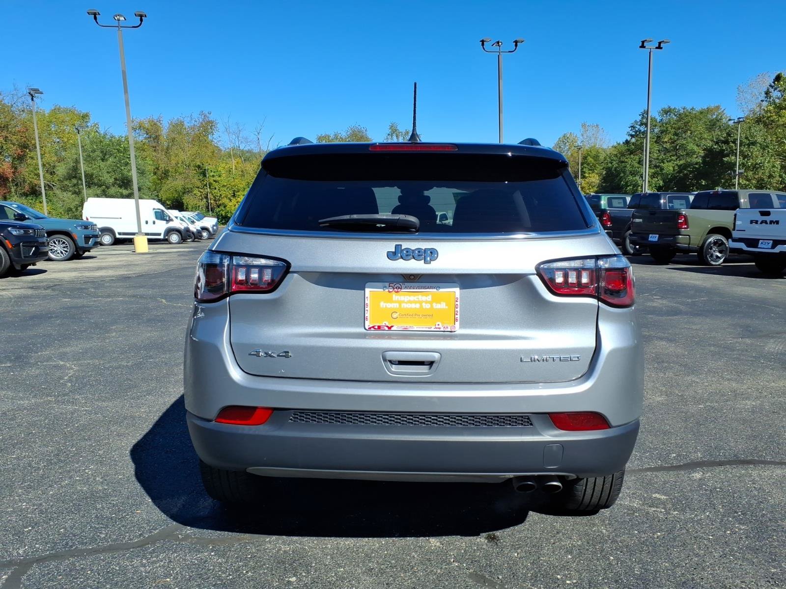 Certified 2022 Jeep Compass Limited AWD/4WD image 6