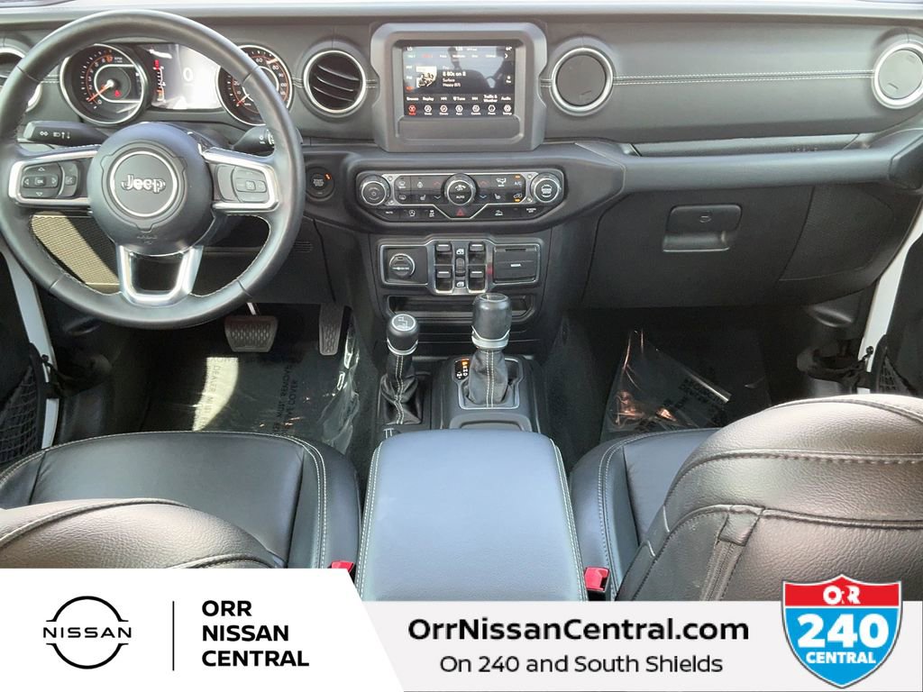 Used 2020 Jeep Gladiator Overland w/ Cold Weather Group image 15