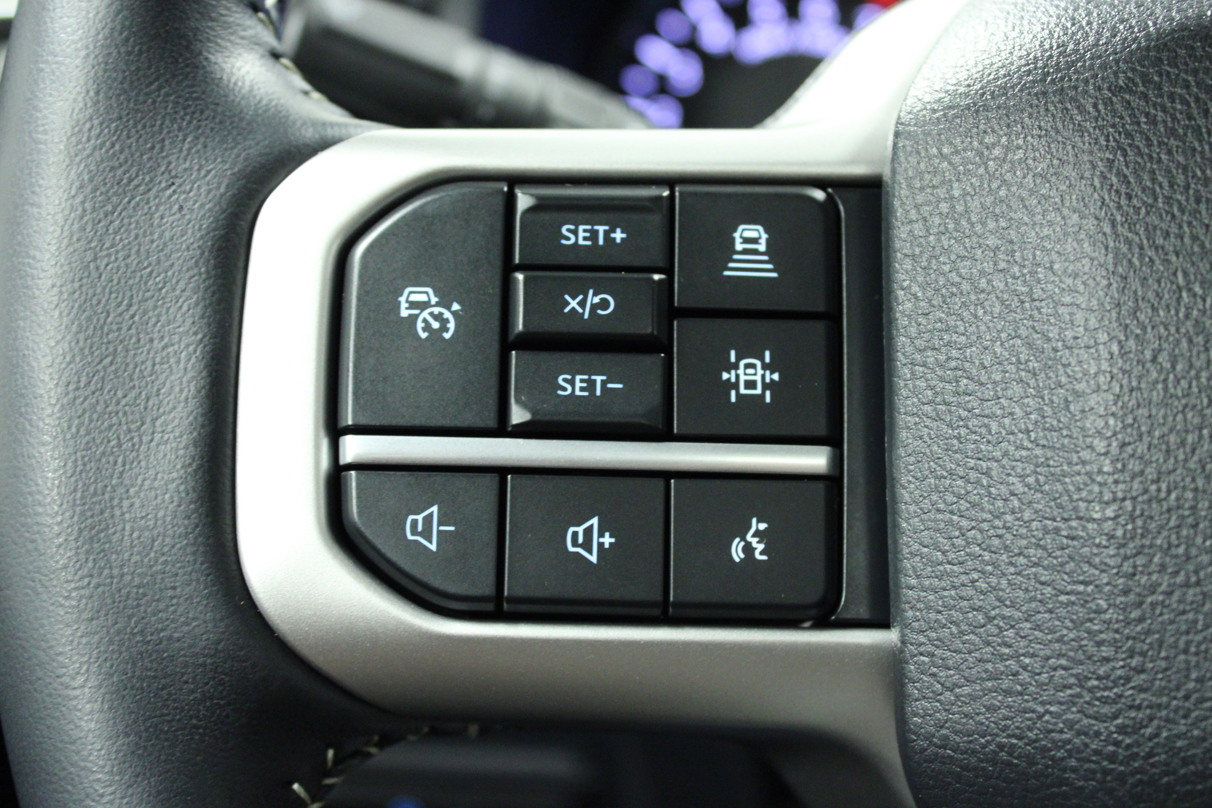 Used 2024 Ford Expedition XLT image 21