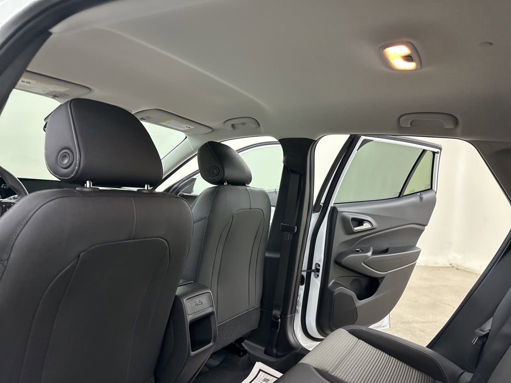 New 2026 Chevrolet Trax LT w/ Driver Confidence Package image 24