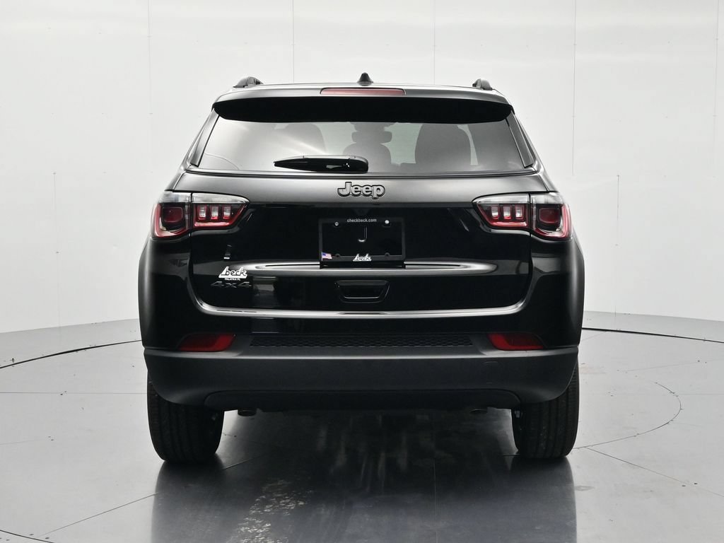 New 2026 Jeep Compass Latitude AWD/4WD image 6