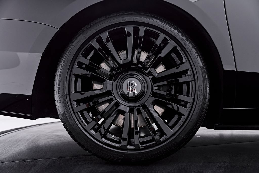 Used 2023 Rolls-Royce Ghost AWD/4WD image 25