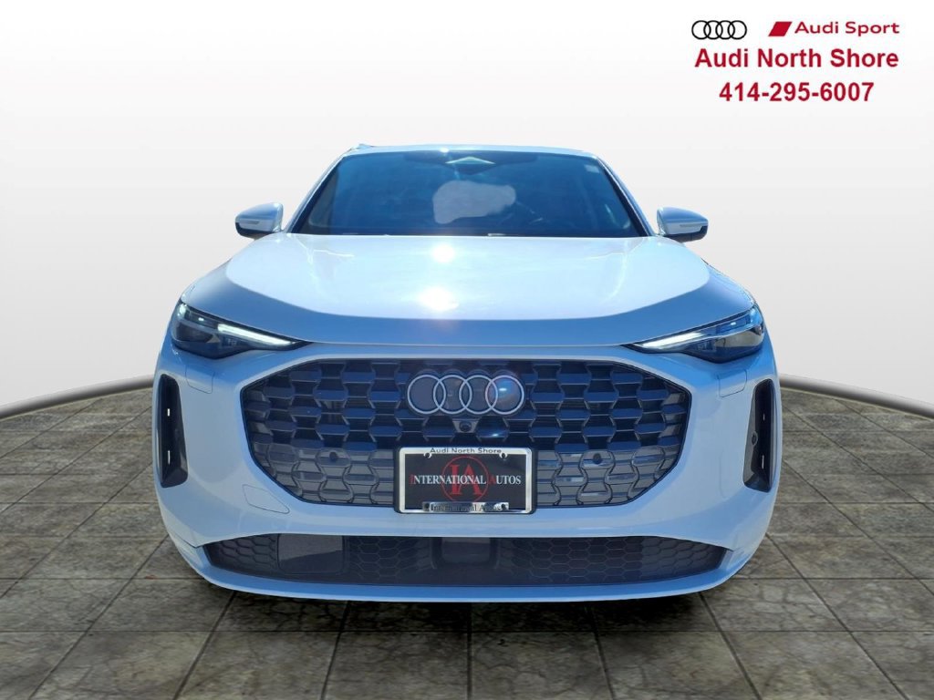 Used 2025 Audi Q5 Premium Plus w/ Premium Plus AWD/4WD image 7