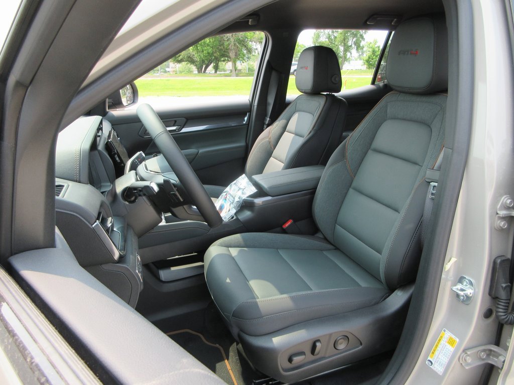 New 2026 GMC Terrain AT4 image 10