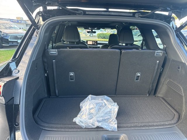 New 2026 INFINITI QX60 Luxe w/ Dark Cargo Package image 6