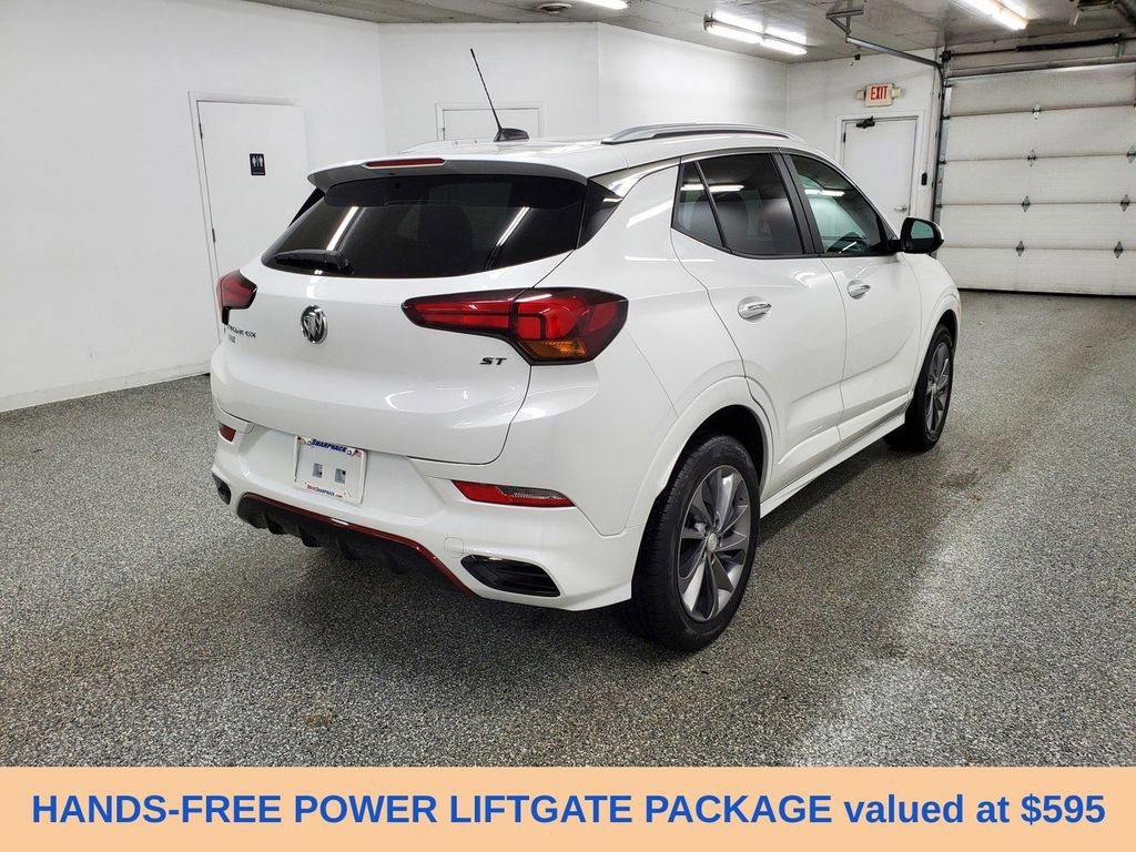Used 2023 Buick Encore GX Select w/ Sport Touring Package FWD image 4