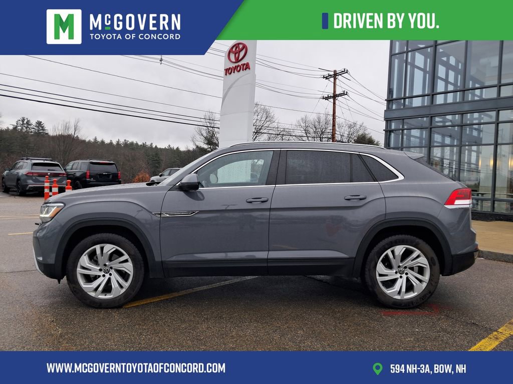 Used 2021 Volkswagen Atlas Cross Sport SEL AWD/4WD image 2