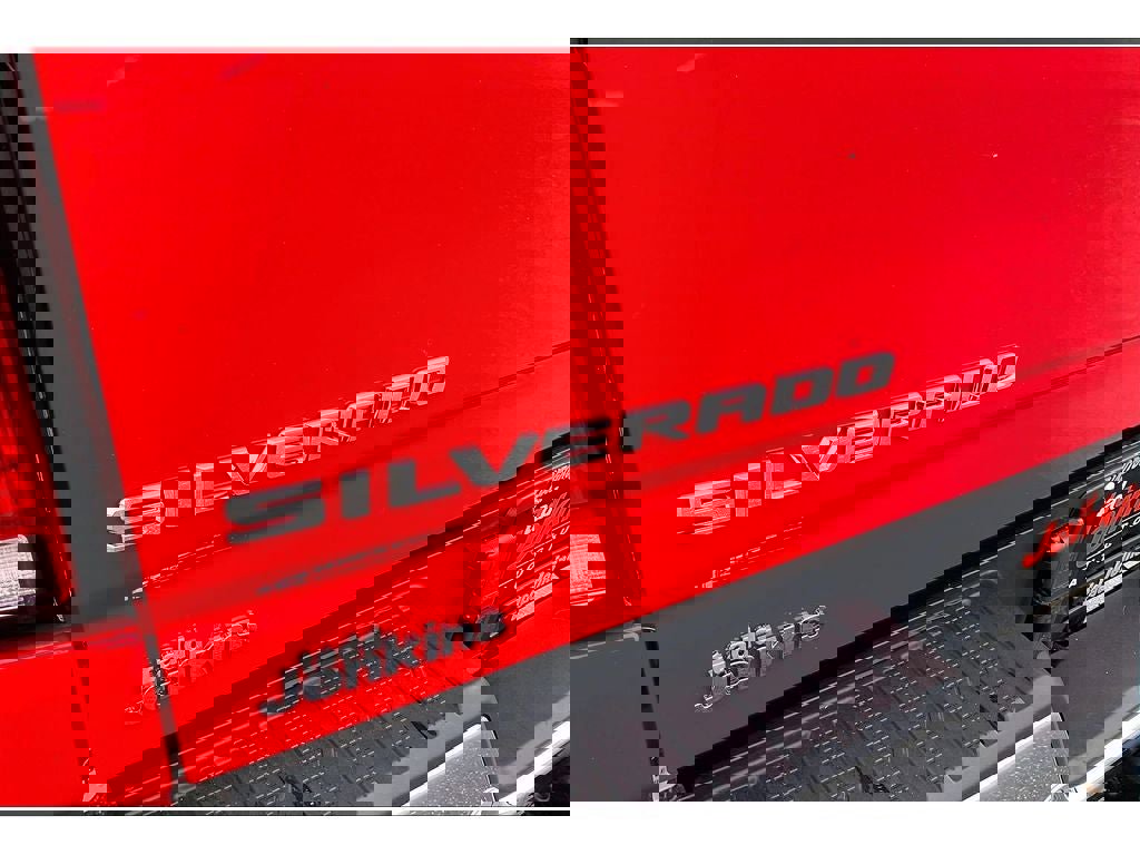 Used 2024 Chevrolet Silverado 3500 LTZ w/ LTZ Premium Package image 32