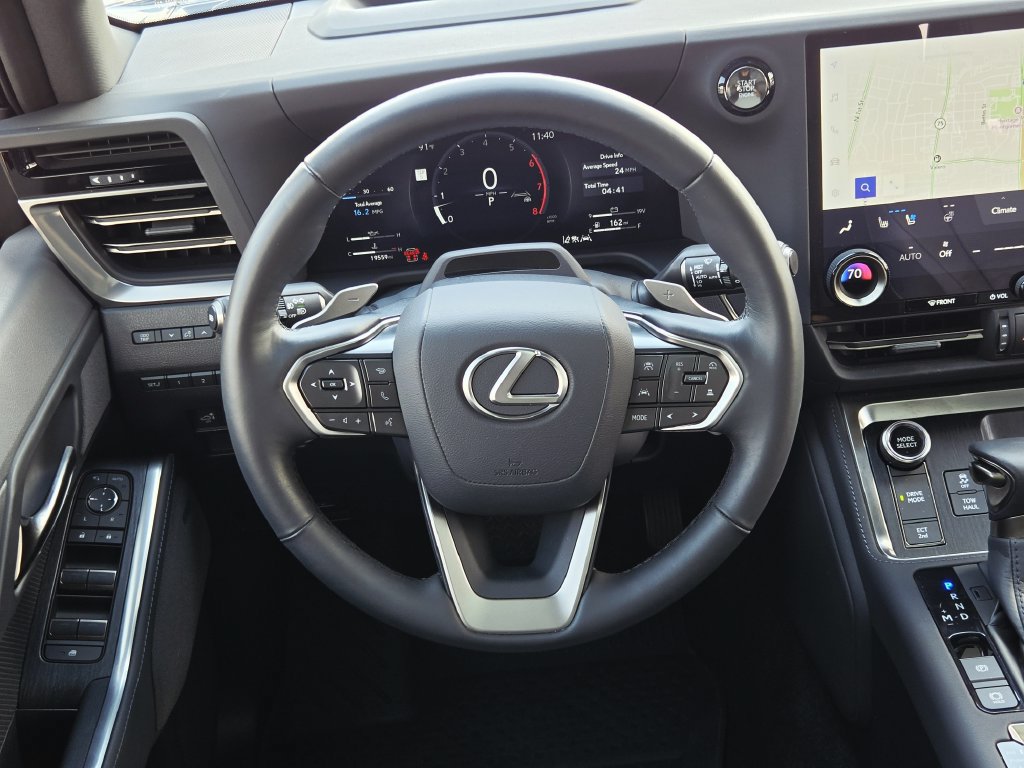 Used 2024 Lexus GX 550 w/ Accessory Package (Z1) AWD/4WD image 29