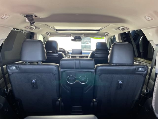 Used 2024 Honda Pilot Elite image 32