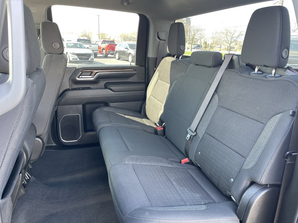 Used 2024 Chevrolet Silverado 2500 LT AWD/4WD image 21