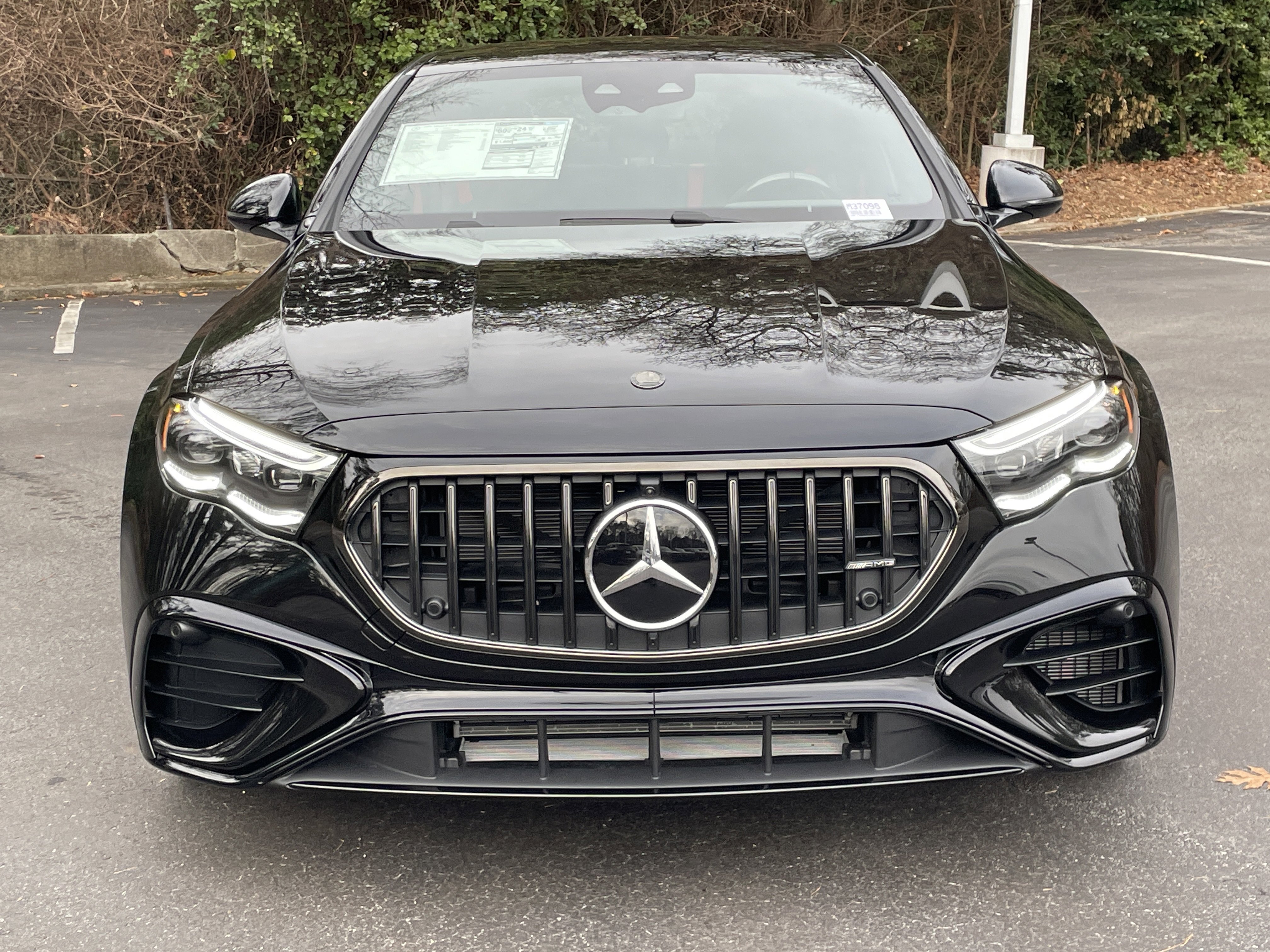 New 2026 Mercedes-Benz E 53 AMG e 4MATIC Sedan image 3