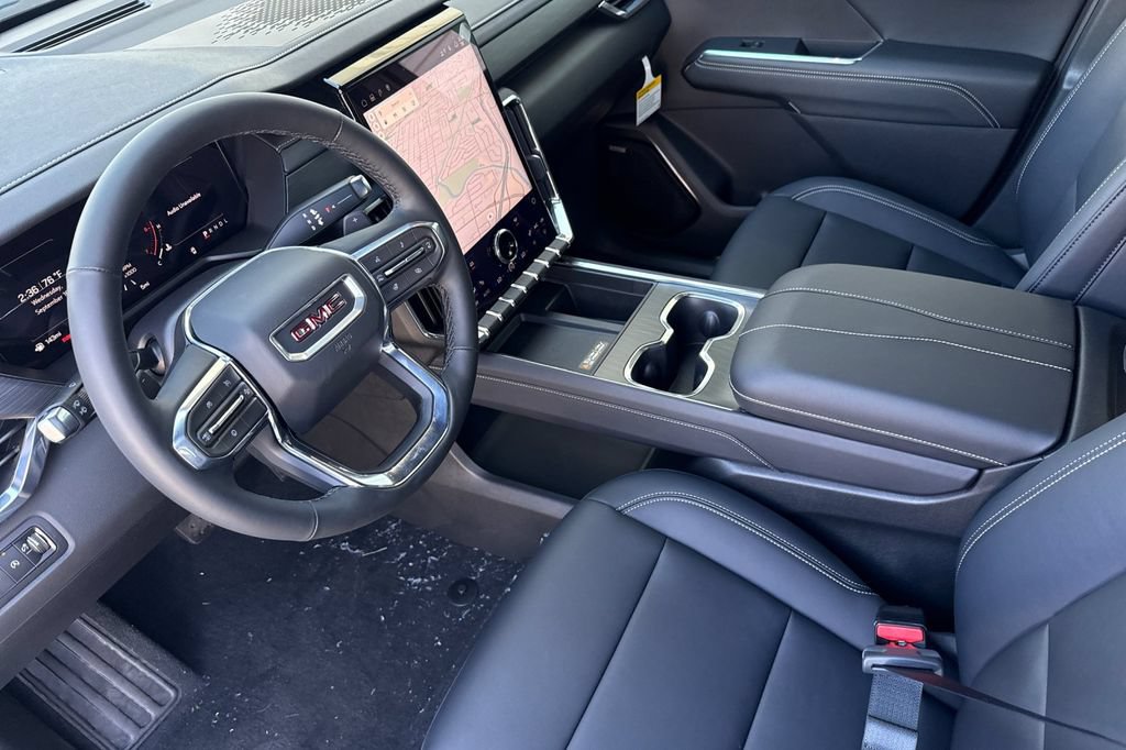 New 2027 GMC Acadia Elevation w/ Black Edition AWD/4WD image 4