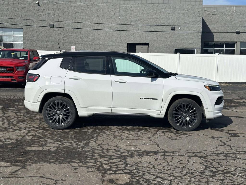 Used 2023 Jeep Compass High Altitude image 2